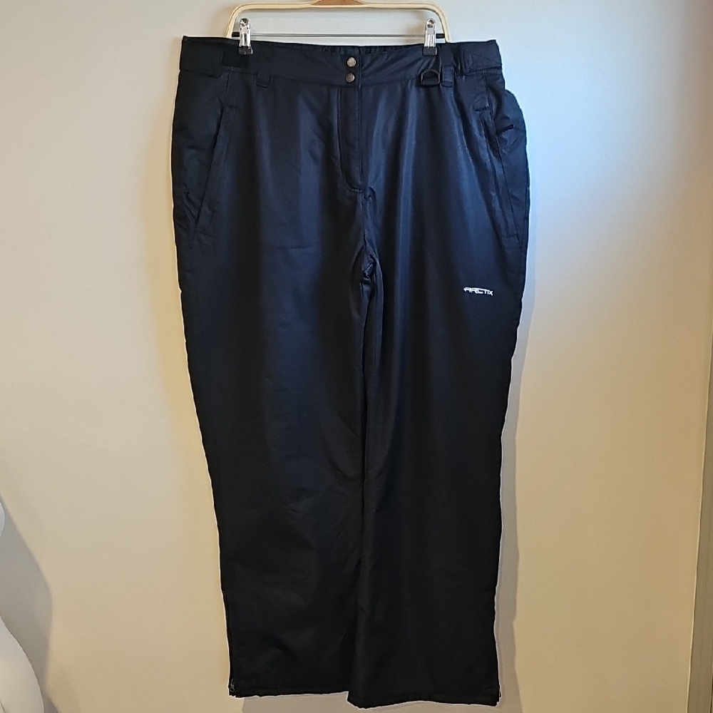 Arctix Women's Black Straight Leg Pants